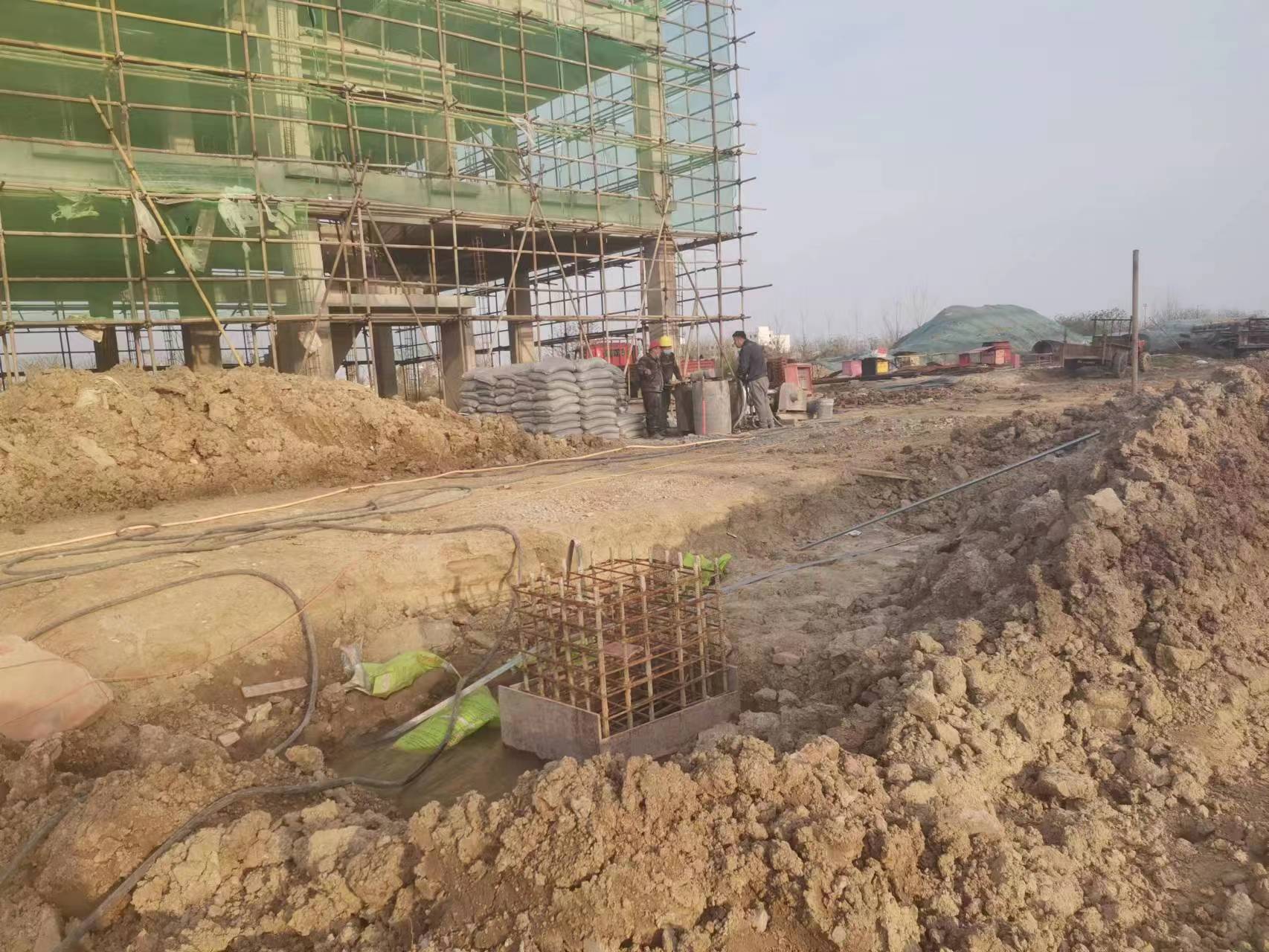 芦淞当桥梁出现裂缝的时候应该及时加固修补